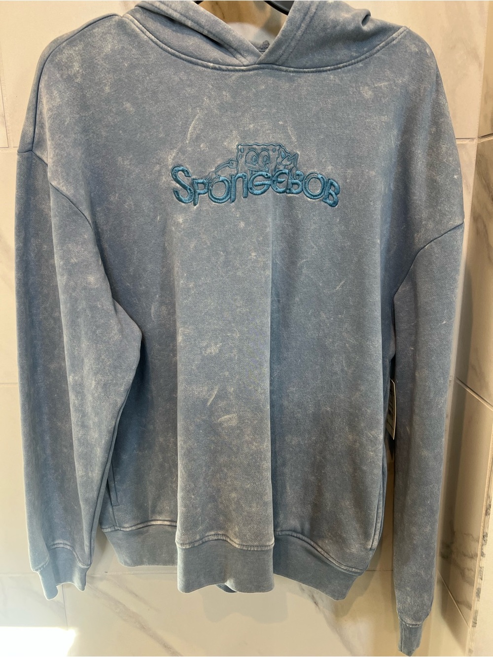 Men’s Washed Blue Hoodie Sweater NWT $15